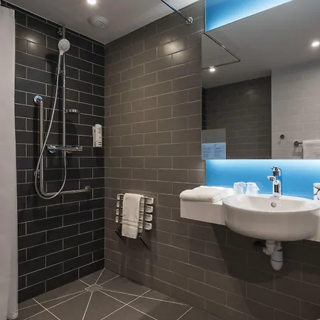 ホリデイ エクスプレス パリ Cdg エアポート ホテル ロワシー・アン・フランス