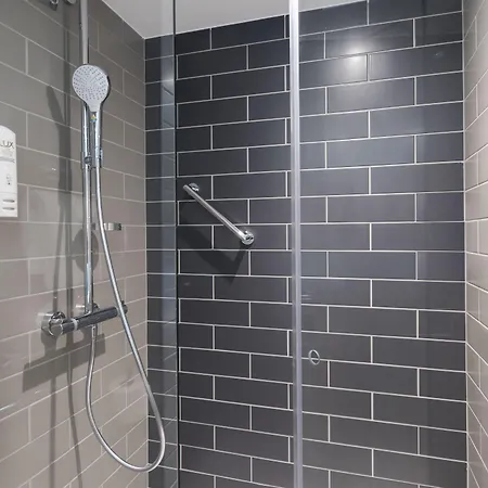 ホテル ホリデイ エクスプレス パリ Cdg エアポート ロワシー・アン・フランス