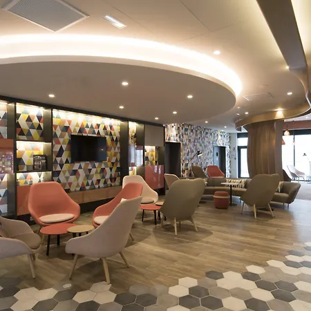 ホリデイ エクスプレス パリ Cdg エアポート ホテル