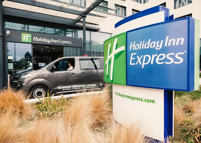 هوليداي إن إكسبريس - باريس - مطار باريس شارل ديغول 3*