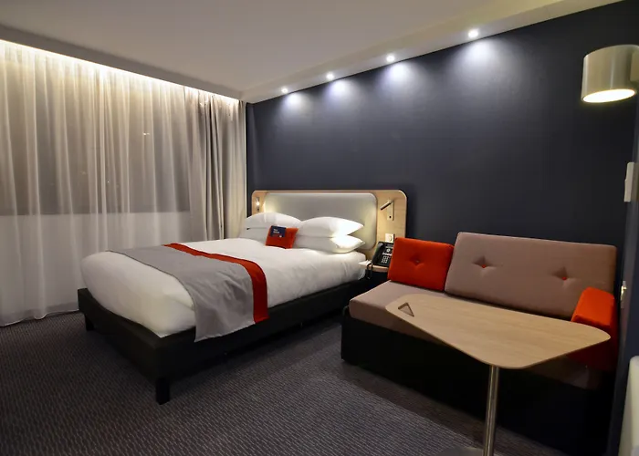 هوليداي إن إكسبريس - باريس - مطار باريس شارل ديغول فندق