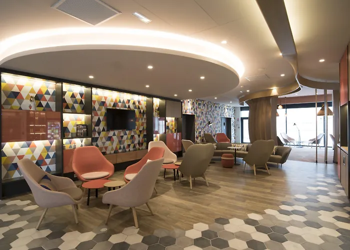 هوليداي إن إكسبريس - باريس - مطار باريس شارل ديغول فندق